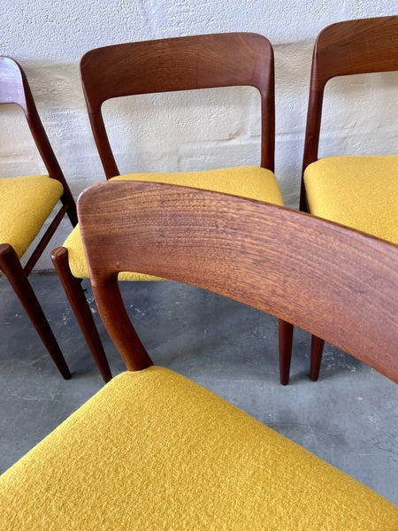 Four mid century danish model 75 upholstered dining chairs by niels otto møller for jl møllers møbelfabrik – A rare vintage treasure