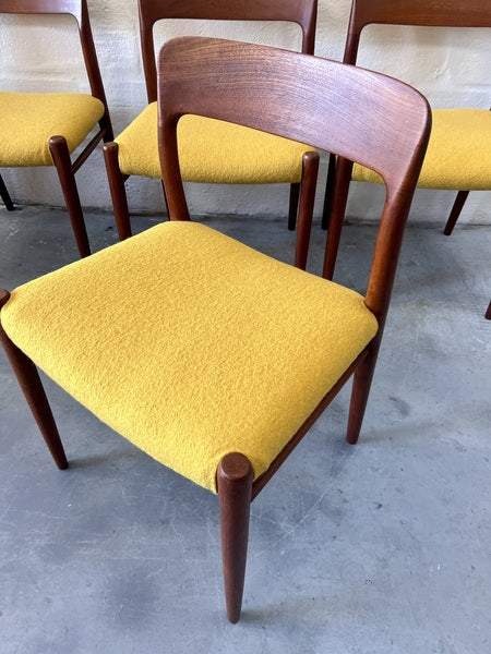 Four mid century danish model 75 upholstered dining chairs by niels otto møller for jl møllers møbelfabrik – A rare vintage treasure