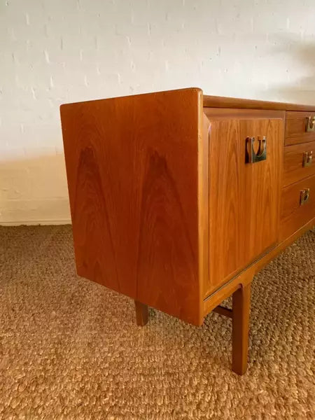Retro/vintage mid century teak sideboard – A rare vintage treasure