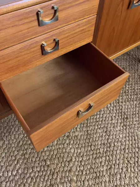 Retro/vintage mid century teak sideboard – A rare vintage treasure
