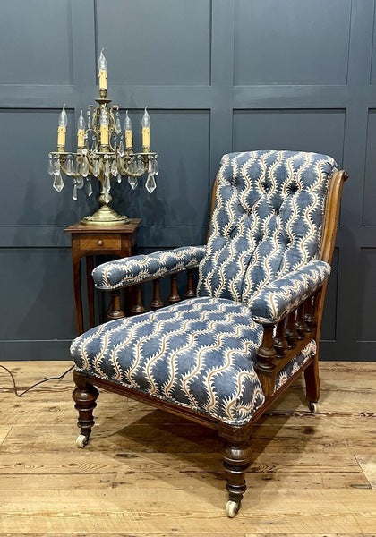 A 19th century english victorian upholstered library chair – A rare vintage treasure