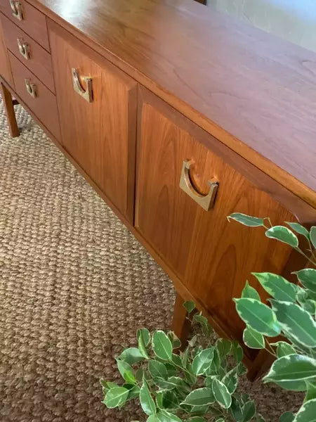 Retro/vintage mid century teak sideboard – A rare vintage treasure