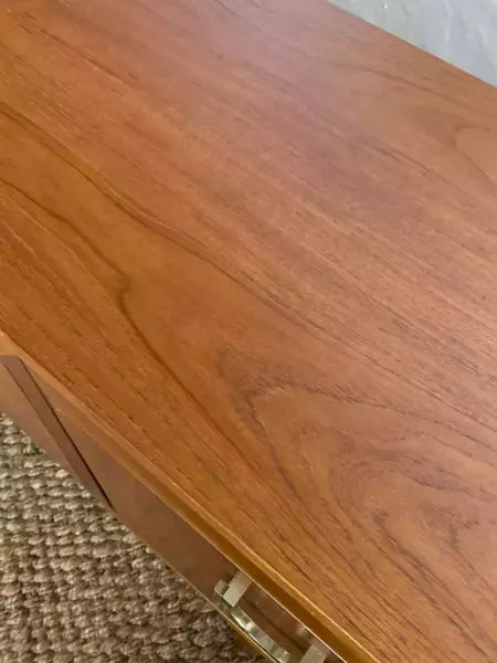 Retro/vintage mid century teak sideboard – A rare vintage treasure