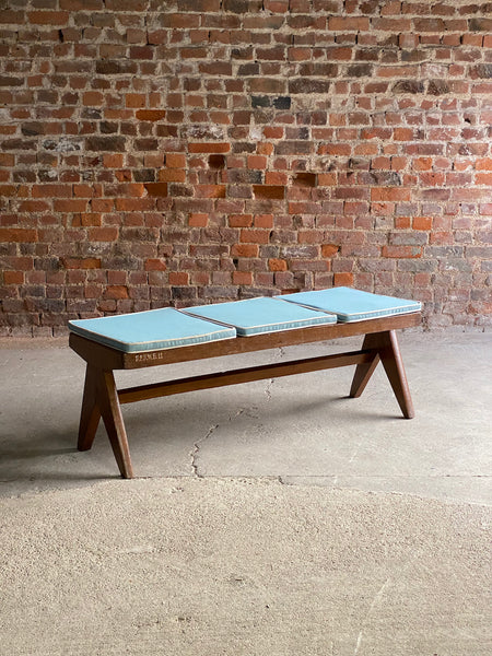 Pierre jeanneret model: pj 010902  teak bench circa 1955 56 – A rare vintage treasure